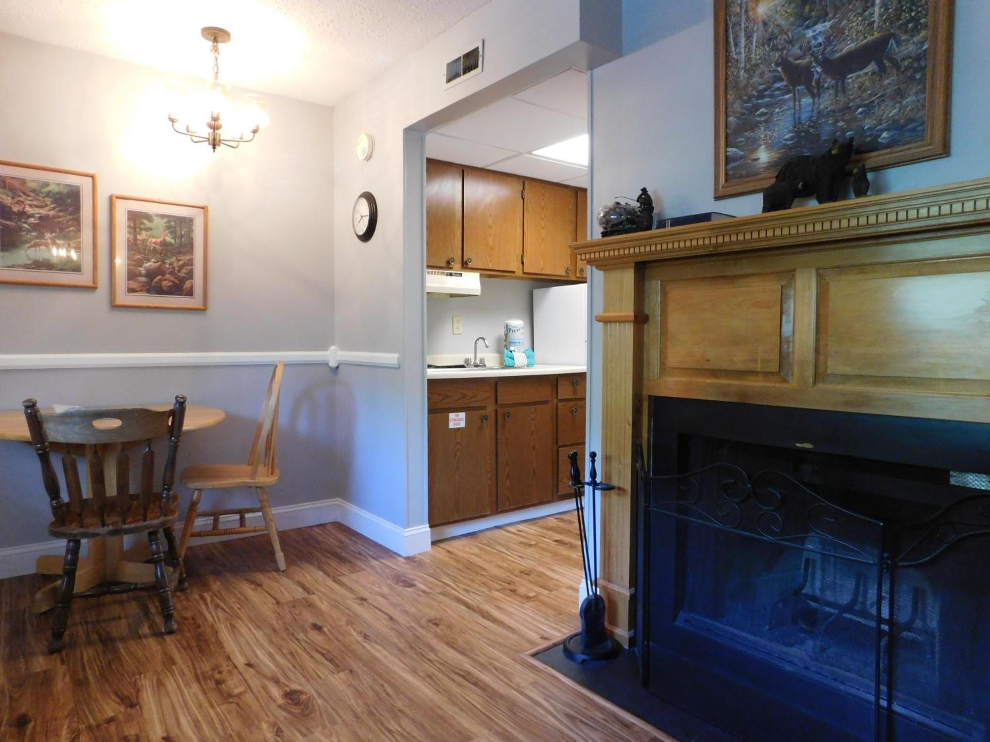 Oak Square Rentals Gatlinburg Habitación foto